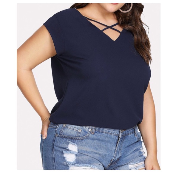 ➕Navy Criss-Cross Front Top - Picture 5 of 7